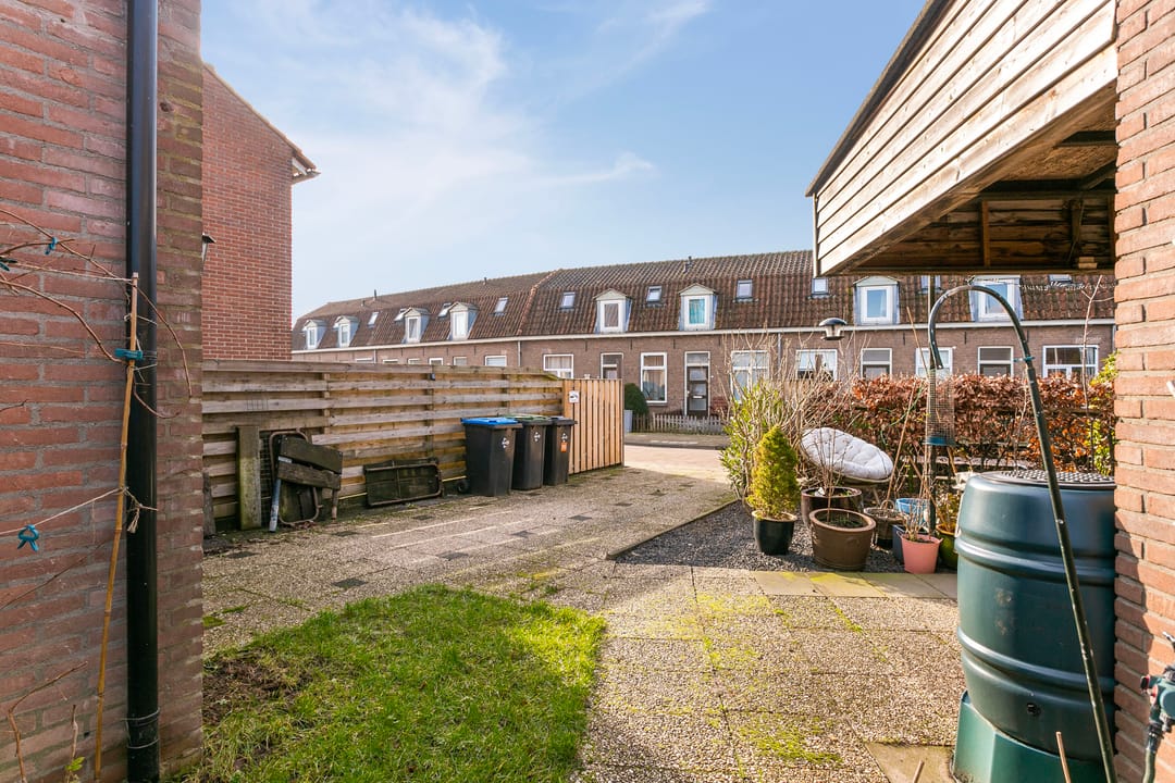 Foto 17 van Tweede Parallelweg 1