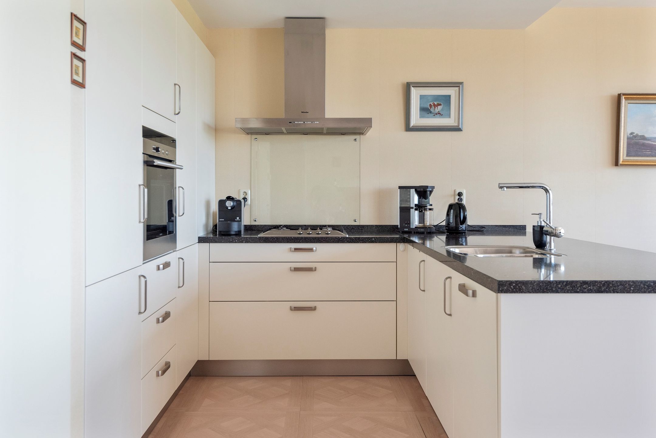 Foto 12 van 's-Gravendamseweg 16-W