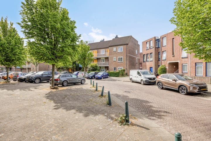 Foto 19 van Jan Bronnerstraat 98