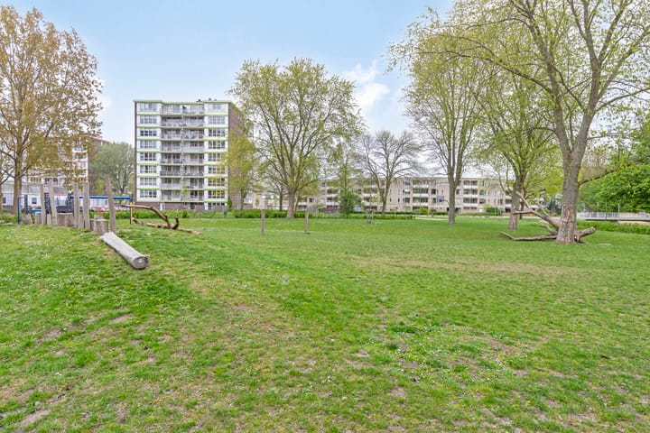 Foto 30 van Bartokweg 77