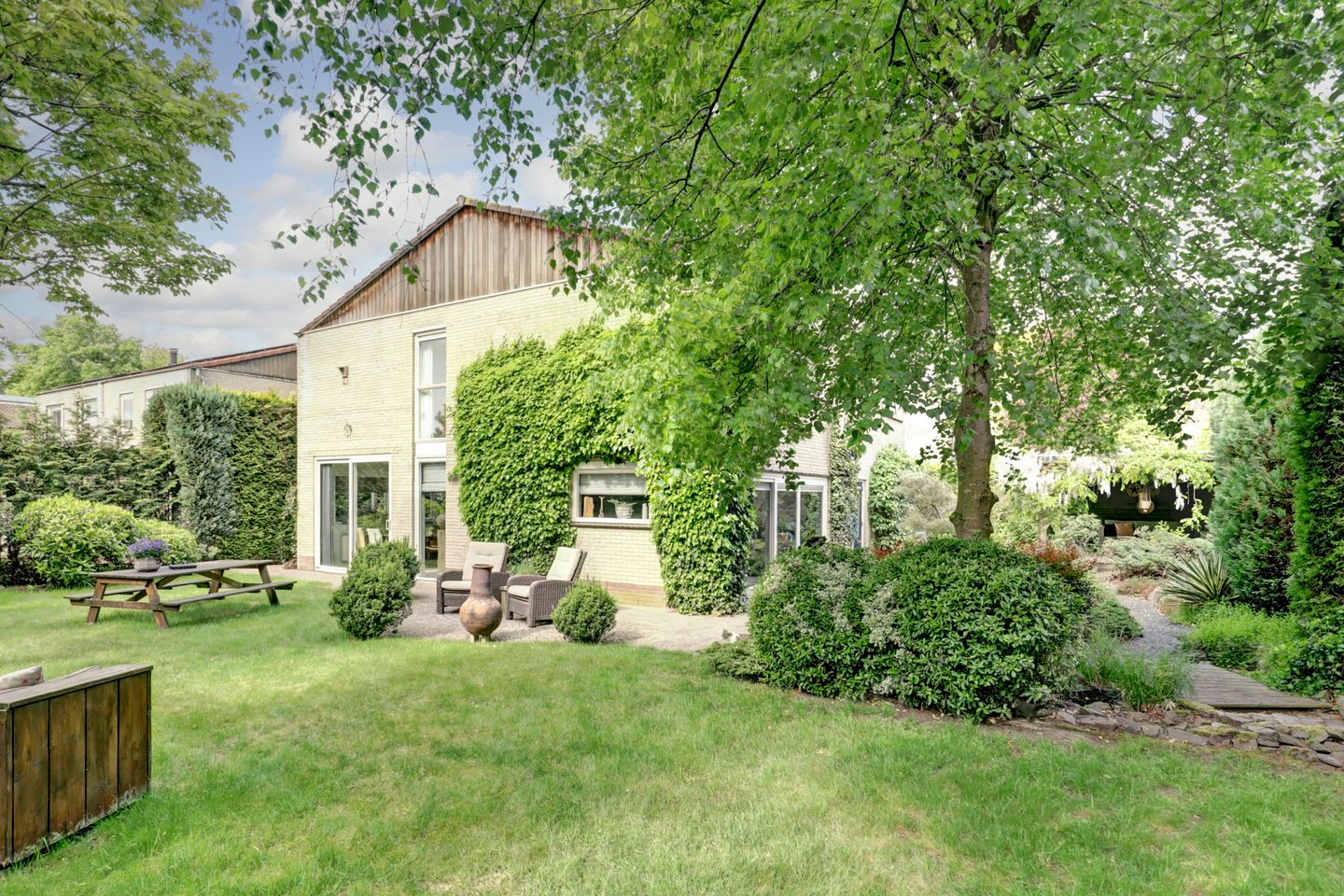 Foto 1 van In de west 20