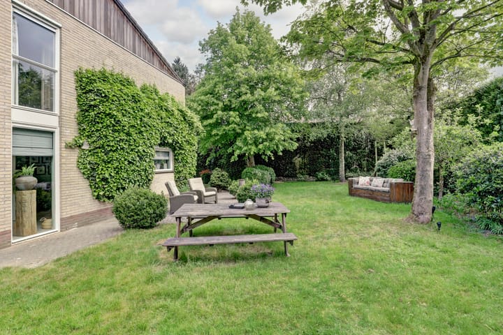 Foto 2 van In de west 20