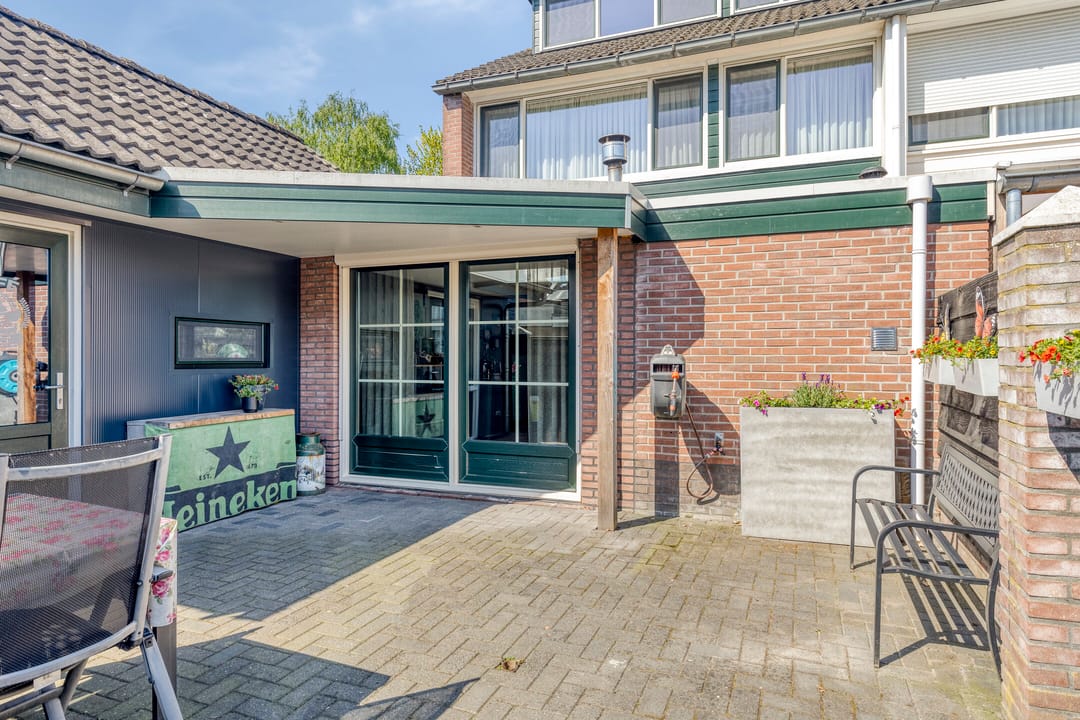 Foto 22 van De Kap 303