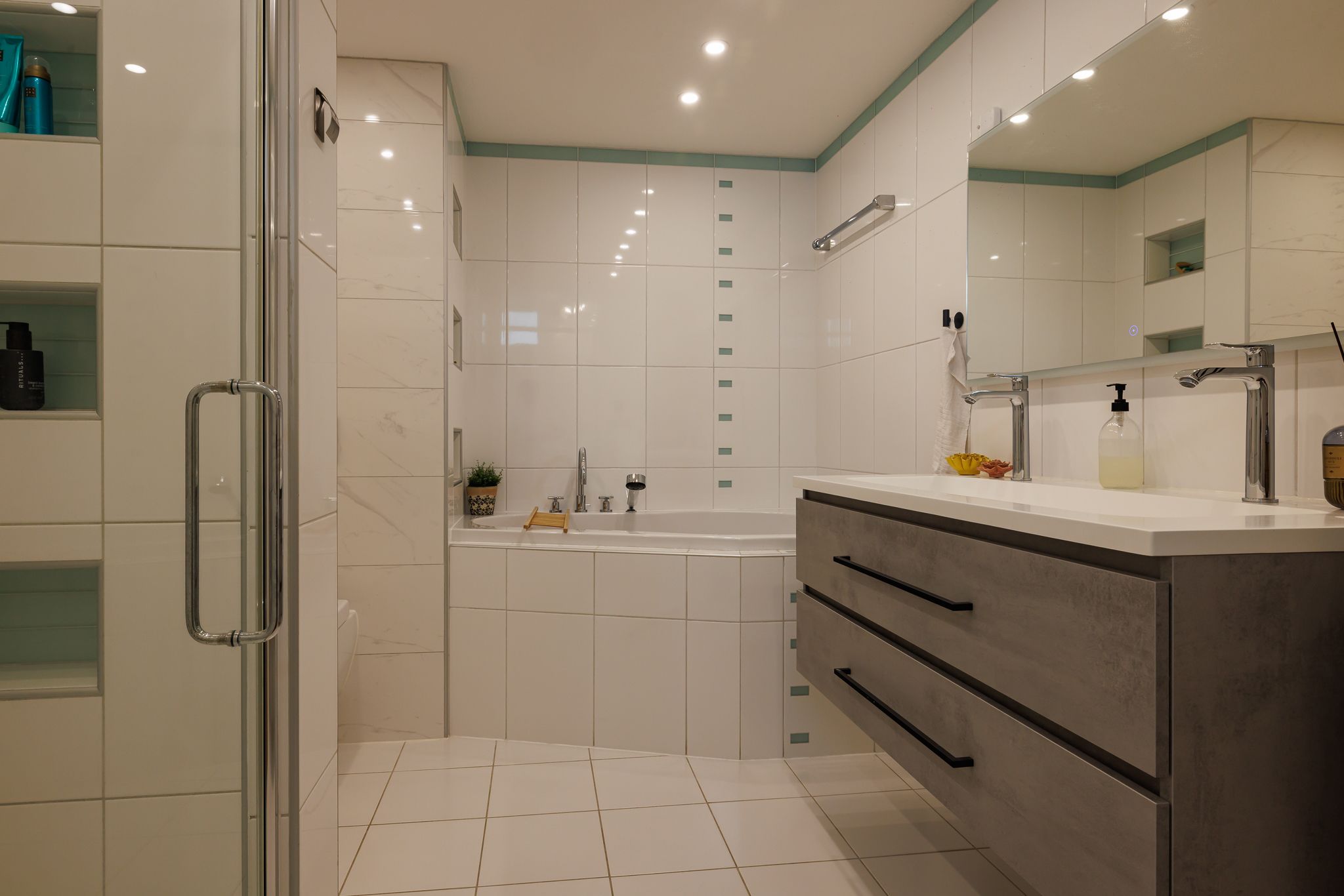 Foto 21 van Hollywoodlaan 146