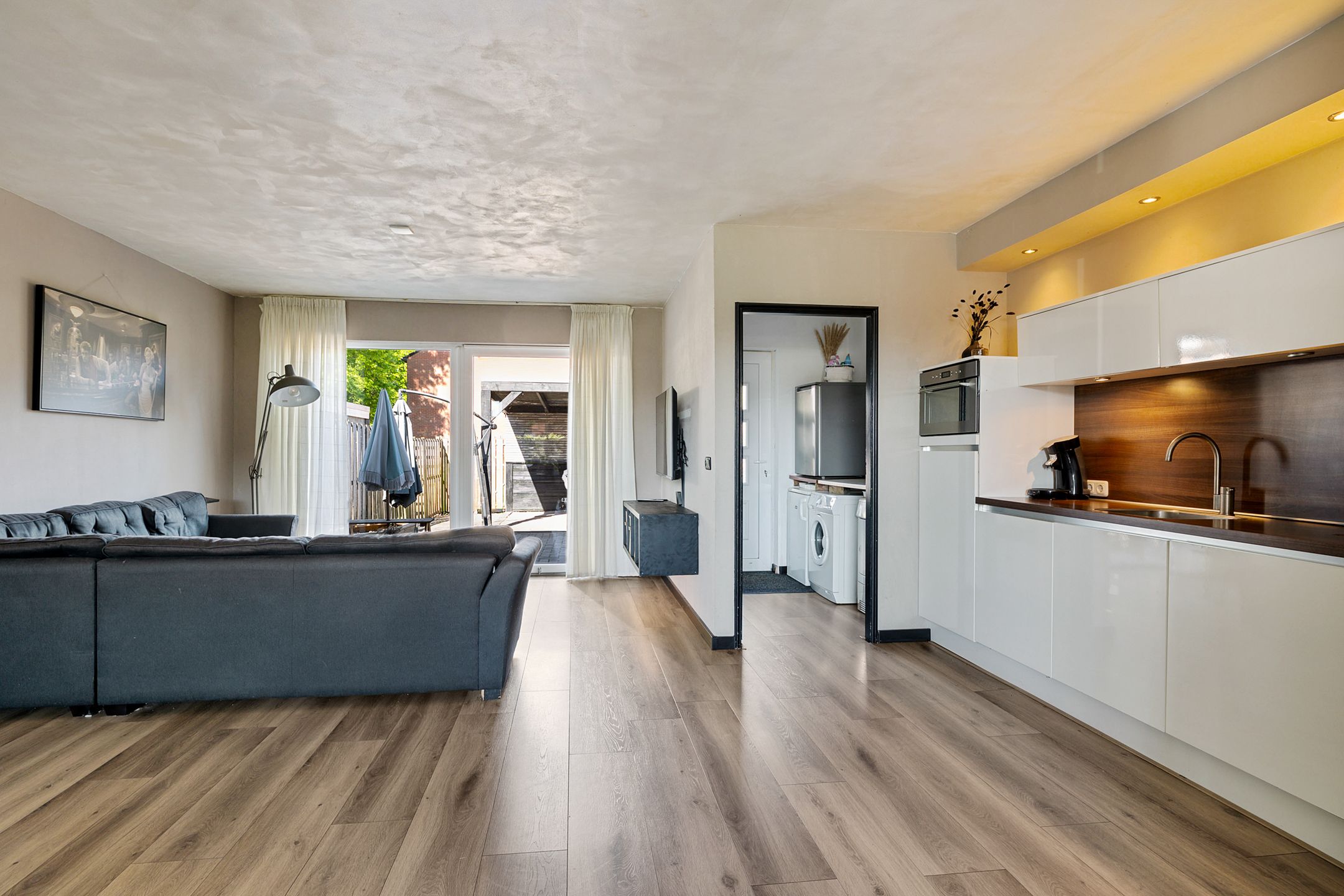 Photo 3 of De Hoven 26