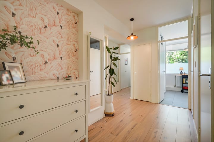 Foto 6 van Uitgeeststraat 10