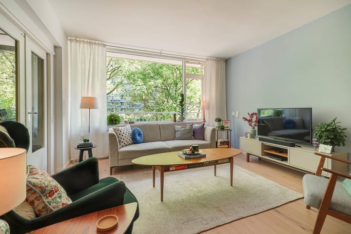 Foto 12 van Uitgeeststraat 10