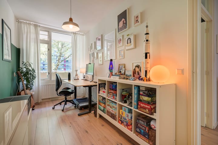 Foto 18 van Uitgeeststraat 10