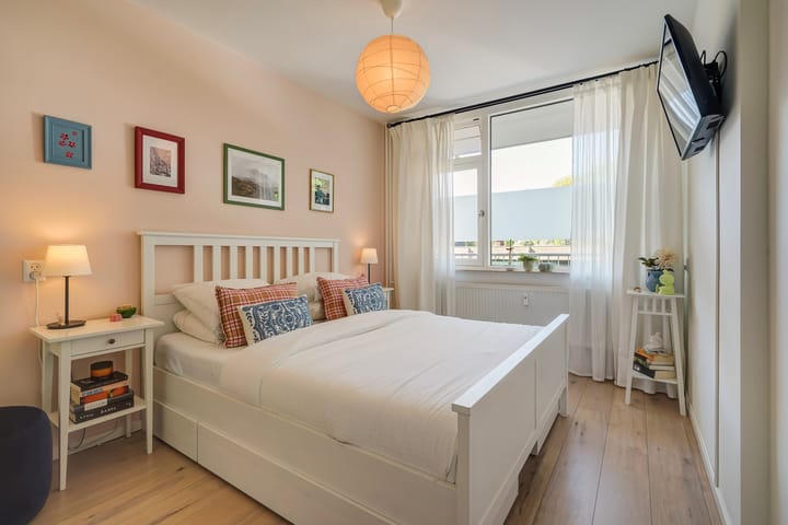 Foto 22 van Uitgeeststraat 10