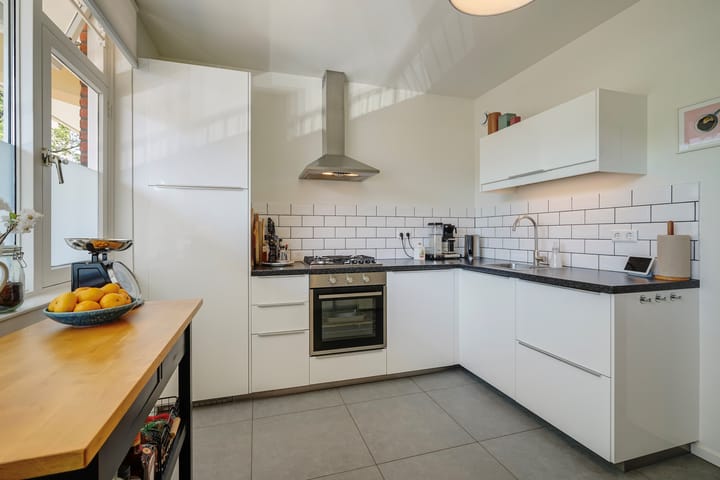 Foto 27 van Uitgeeststraat 10