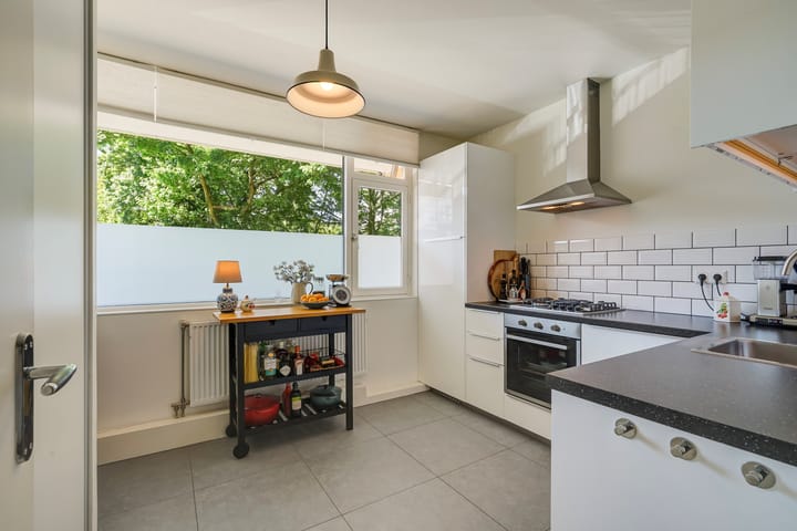 Foto 28 van Uitgeeststraat 10