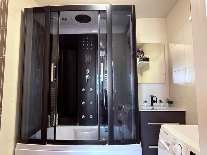 Foto 7 van Van der Helststraat 114