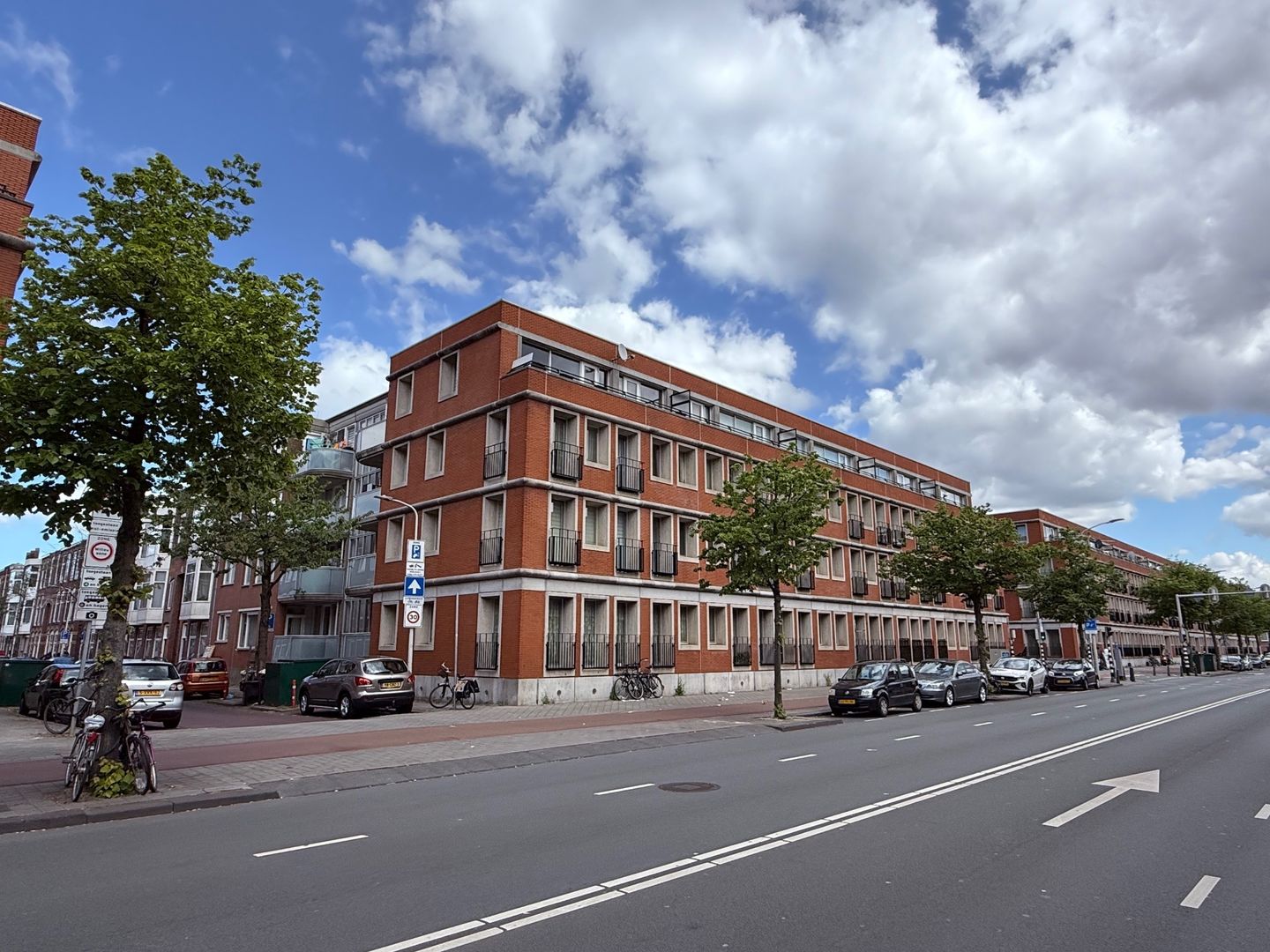 Foto 19 van Van der Helststraat 114