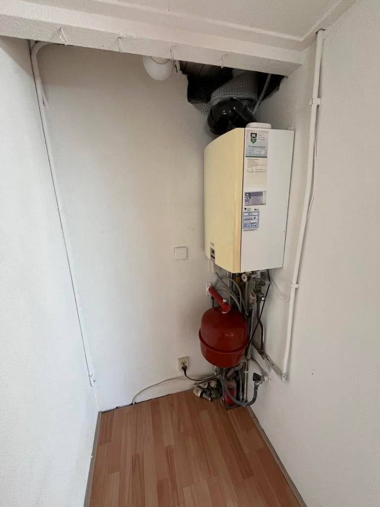 Foto 11 van Veldekelaan 4-D