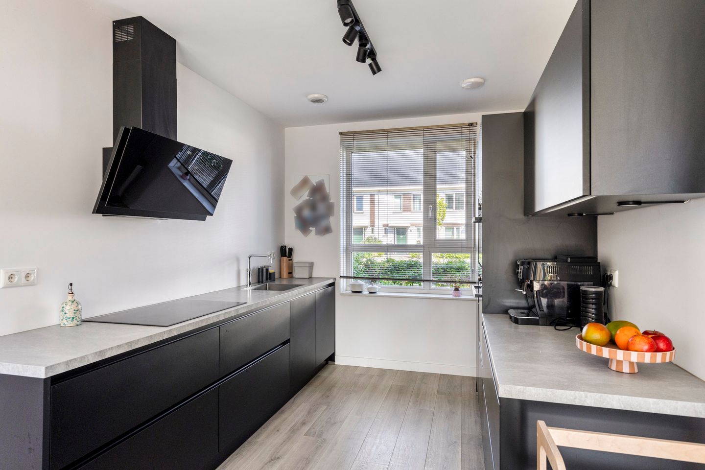 Foto 10 van Karimunstraat 30