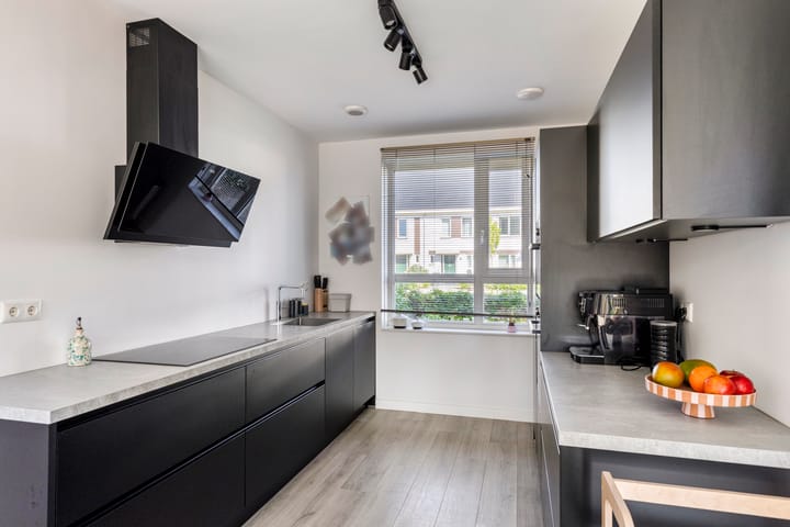 Foto 10 van Karimunstraat 30