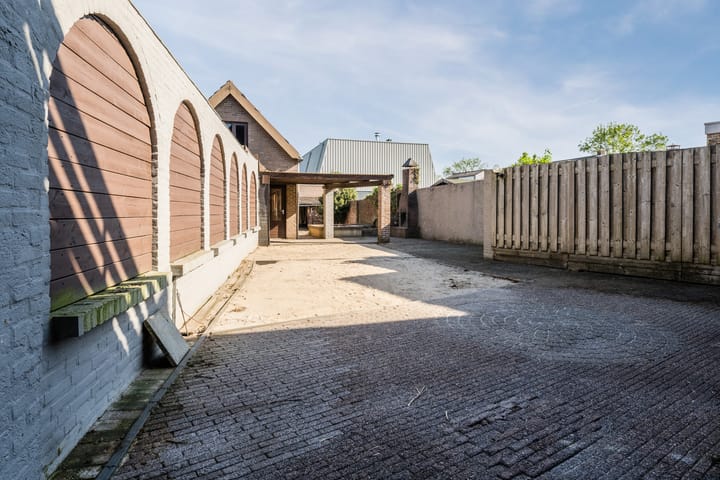 Foto 22 van Bredaseweg 30