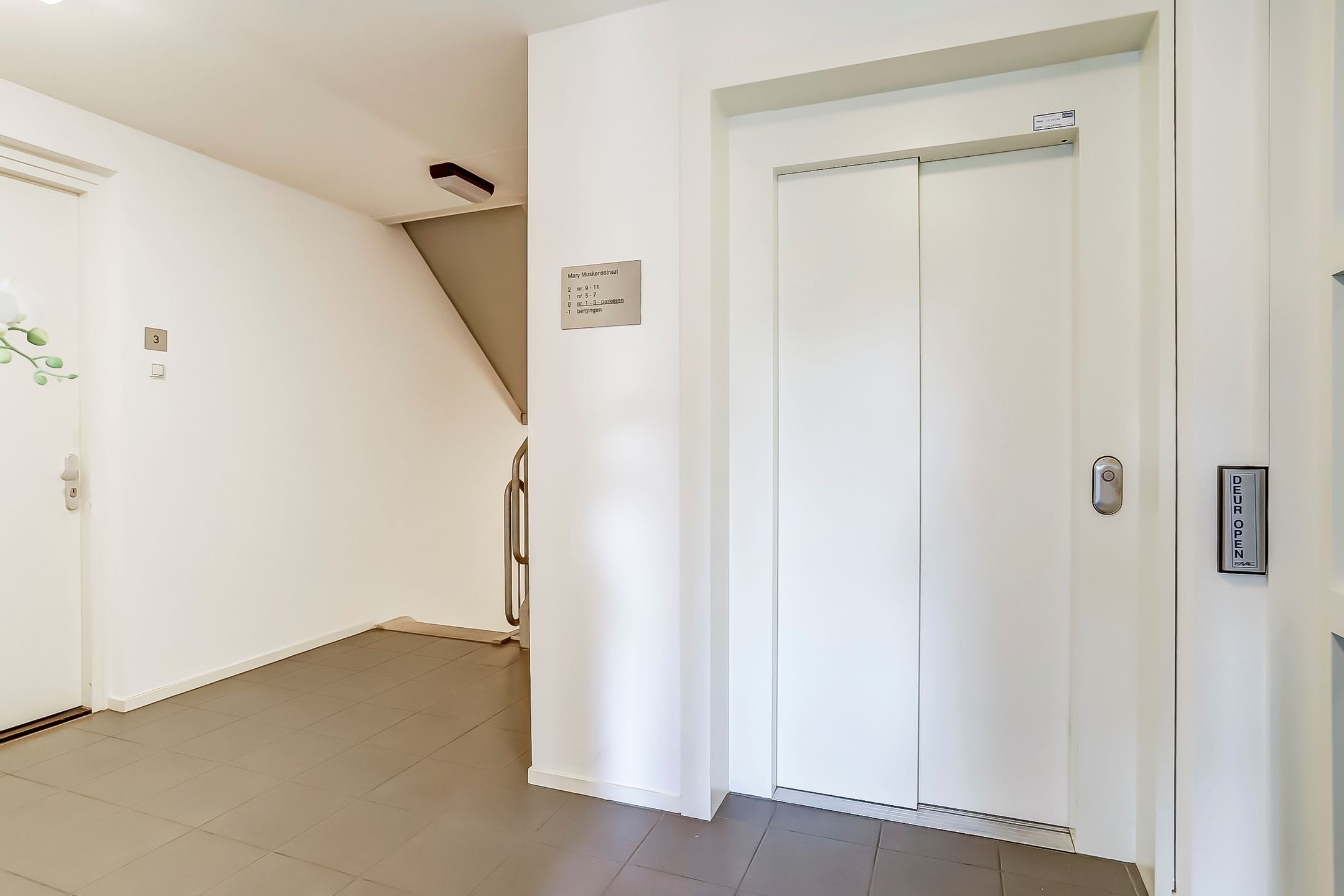 Foto 9 van Mary Muskensstraat 3