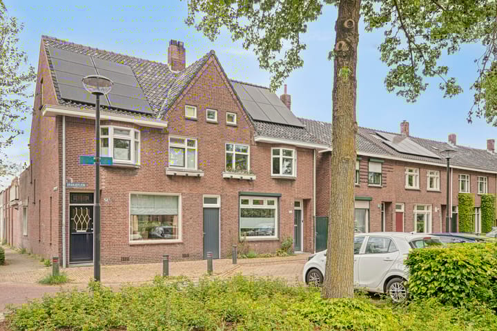 Foto 2 van Oranjeplein 36