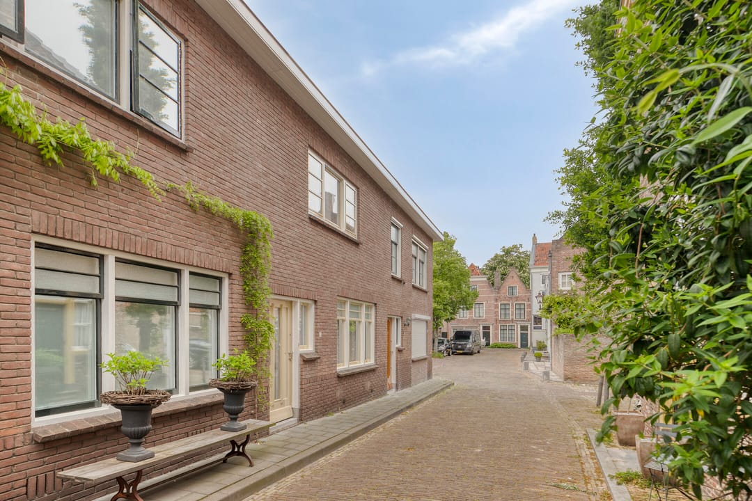 Foto 2 van Spuistraat 15