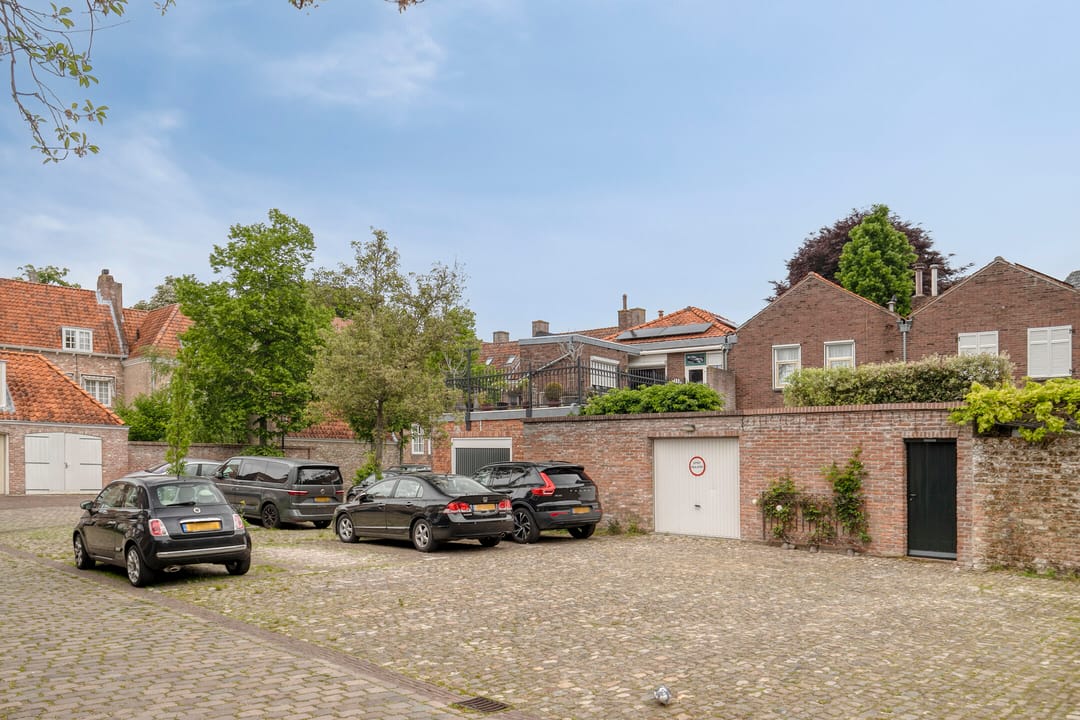 Foto 23 van Spuistraat 15