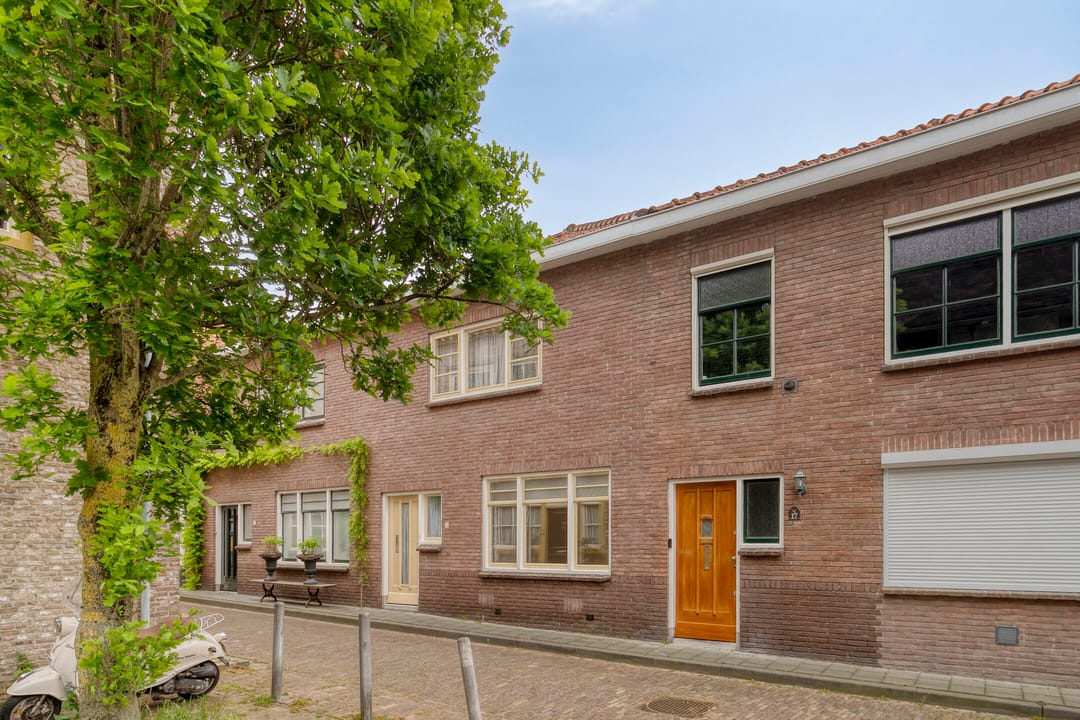 Foto 1 van Spuistraat 15