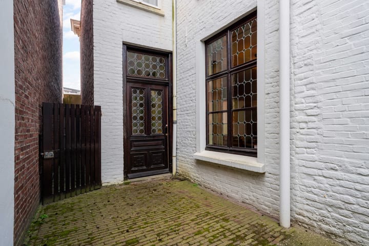 Photo 47 of Hoogstraat 29