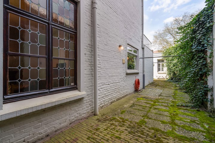 Photo 48 of Hoogstraat 29