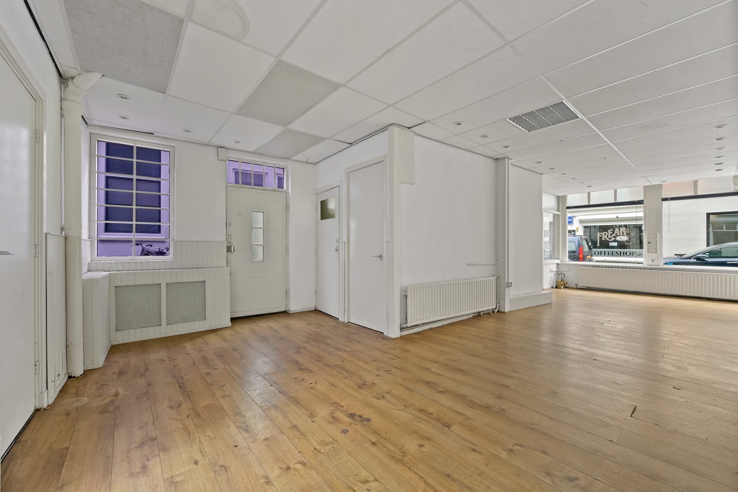View photo 5 of Westeinde 155