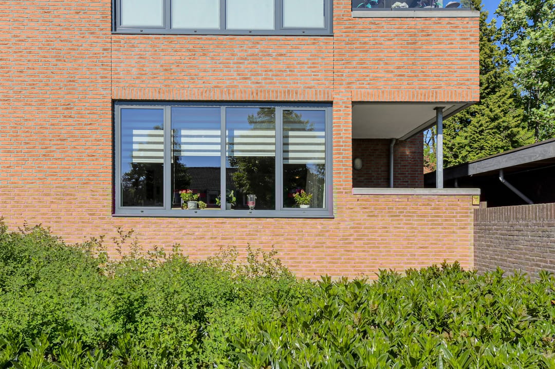 Photo 2 of Van Liedekerkestraat 46