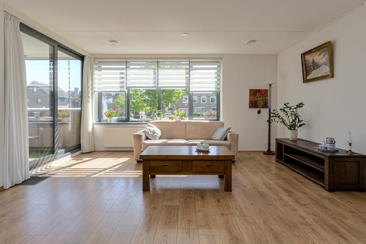 Foto 10 van Van Liedekerkestraat 46