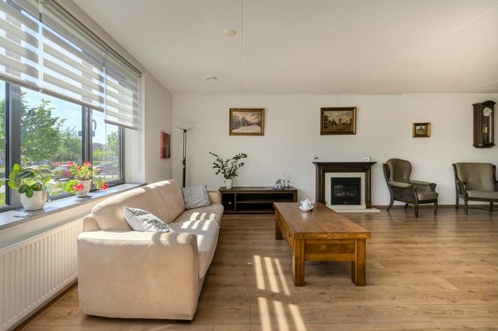 Foto 17 van Van Liedekerkestraat 46