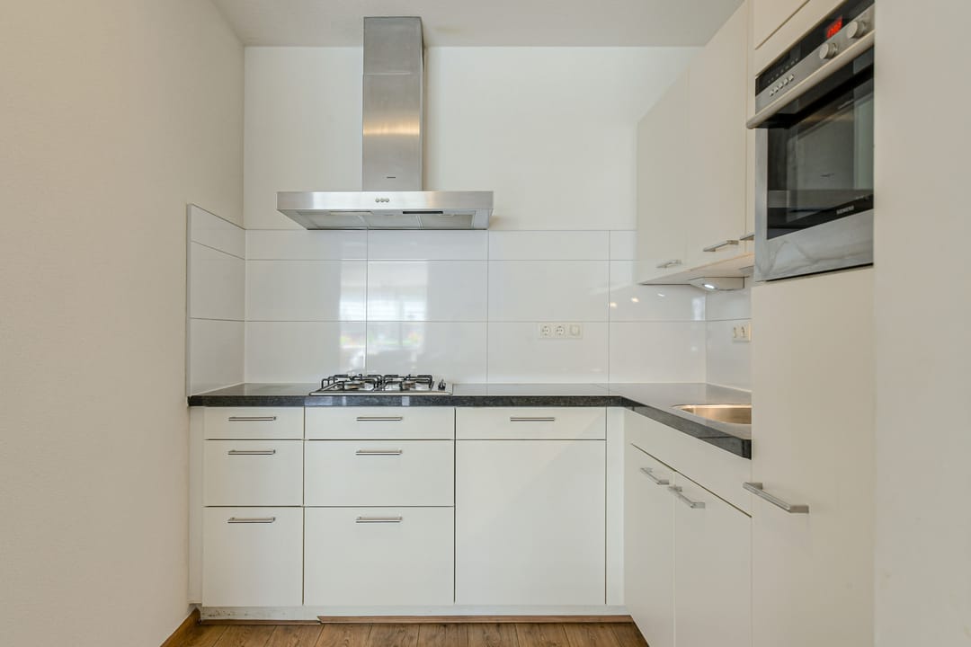 Photo 22 of Van Liedekerkestraat 46