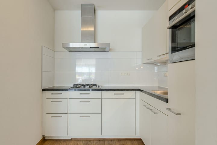 Foto 22 van Van Liedekerkestraat 46