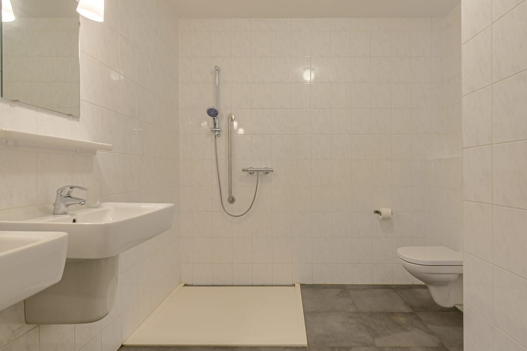 Photo 28 of Van Liedekerkestraat 46