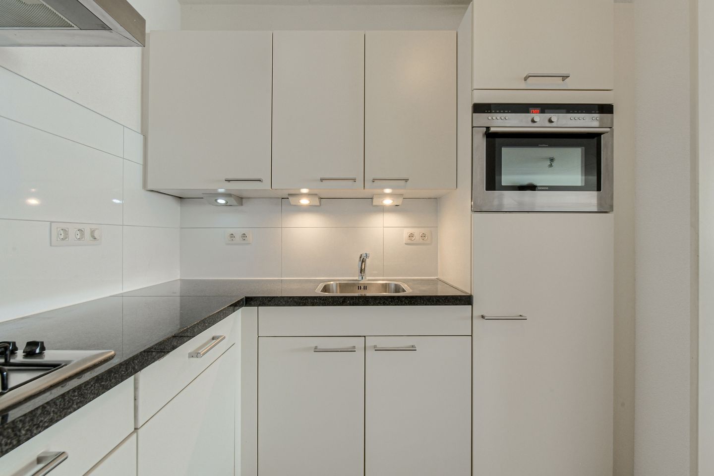 Photo 4 of Van Liedekerkestraat 46