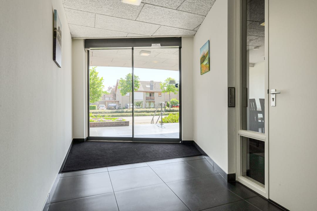 Photo 7 of Van Liedekerkestraat 46