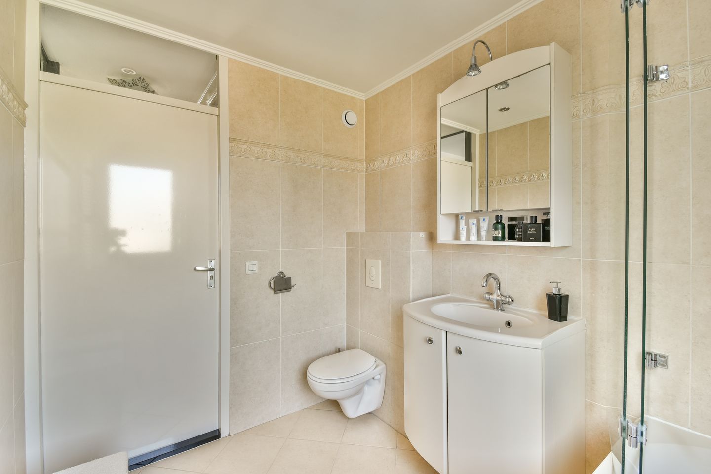 Photo 29 of De Vang 31