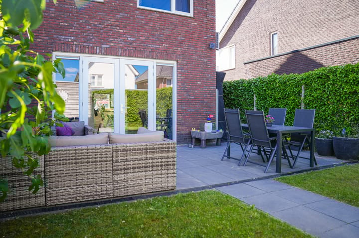 Foto 34 van Karinastraat 26