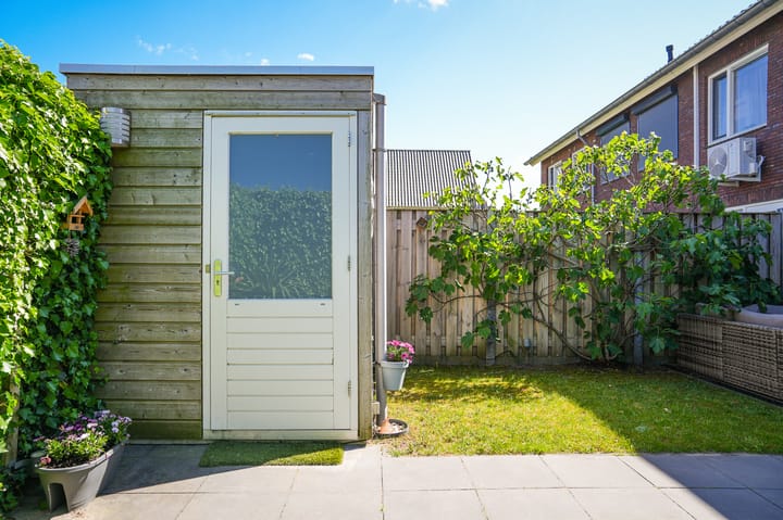 Foto 35 van Karinastraat 26