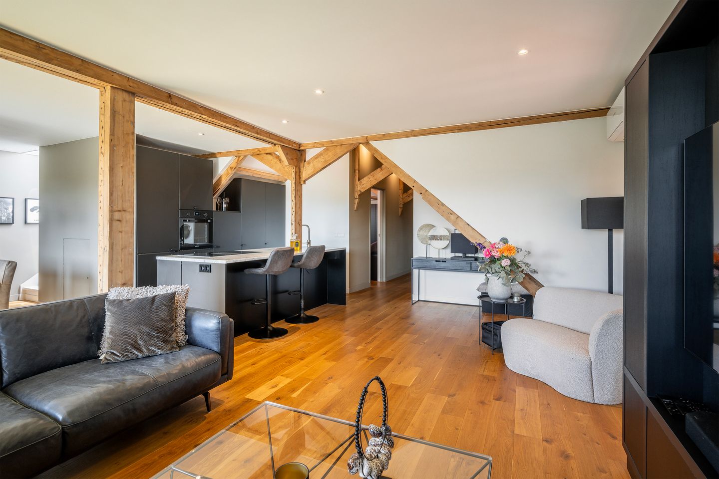 Foto 14 van Landstraat 54-C