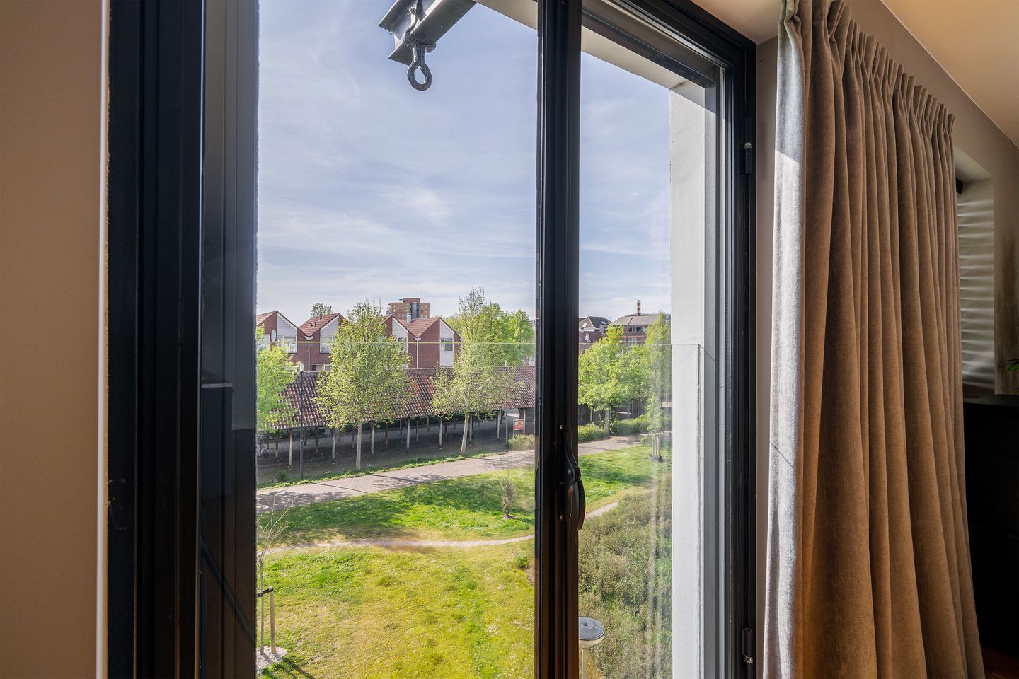 Foto 20 van Landstraat 54-C