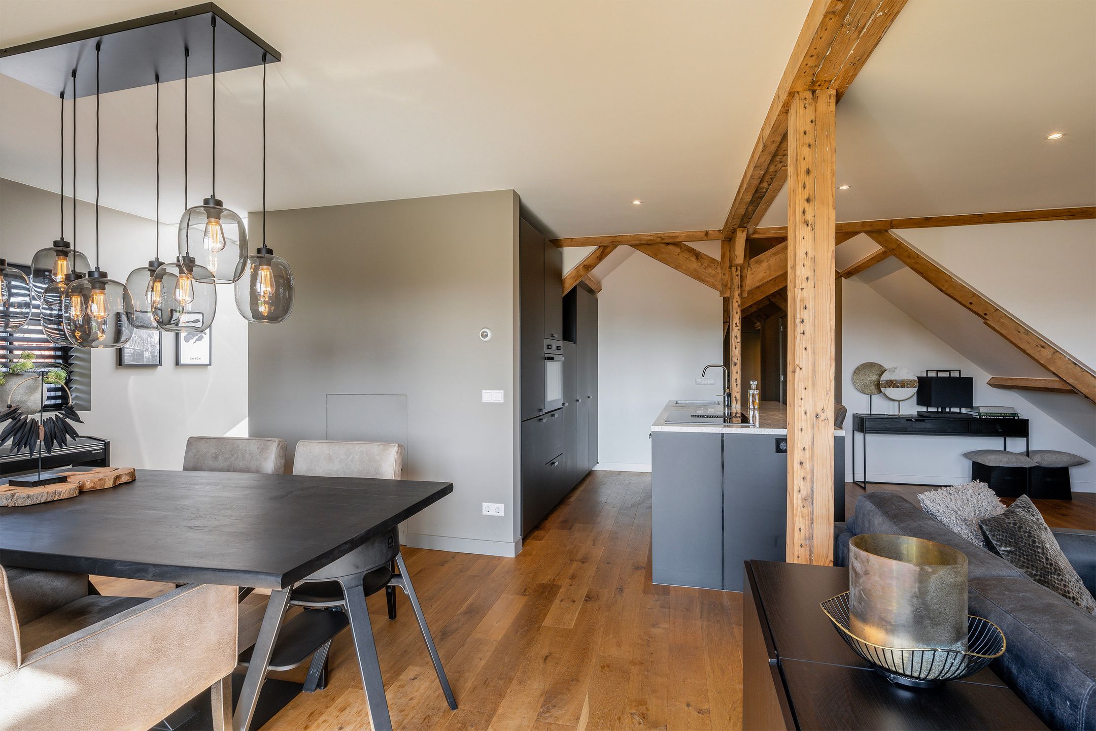 Foto 21 van Landstraat 54-C