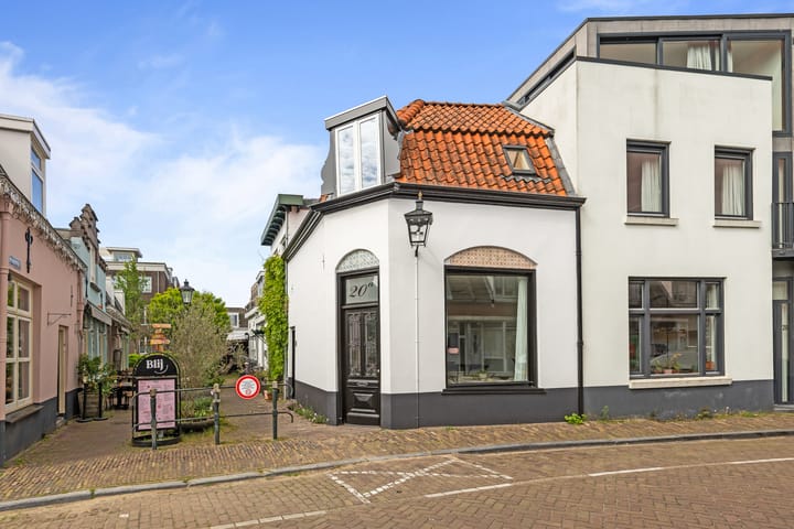 Foto 28 van Lauwerecht 20-A