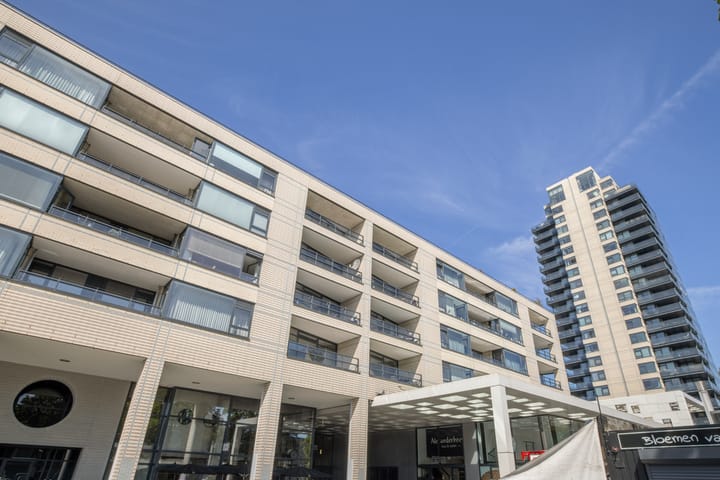 Foto 1 van Van Leijenberghlaan 180