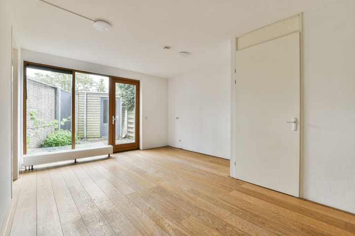 Foto 2 van Kerstomaatplantsoen 17