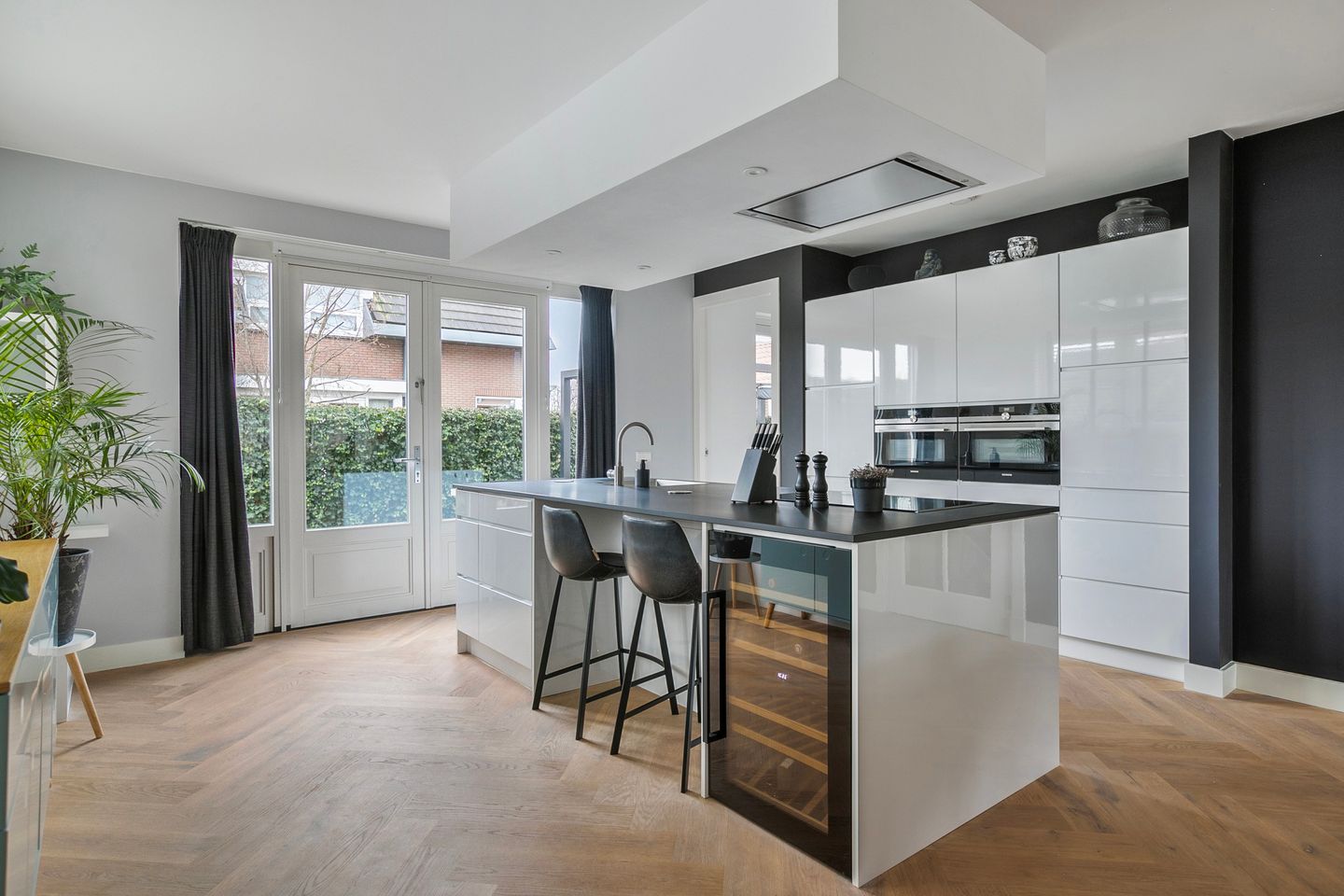 Photo 4 of Laan van Niftarlake 29