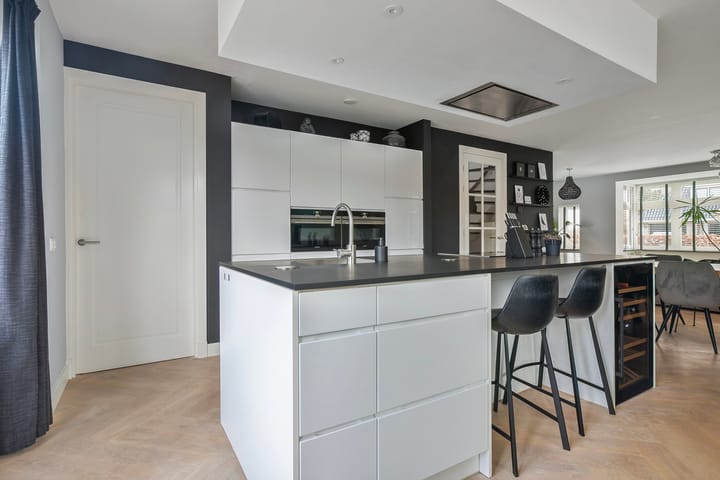 Photo 23 of Laan van Niftarlake 29