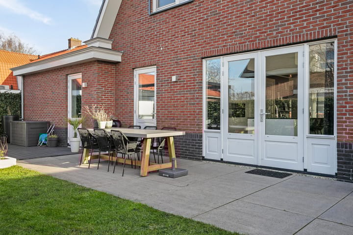 Photo 46 of Laan van Niftarlake 29