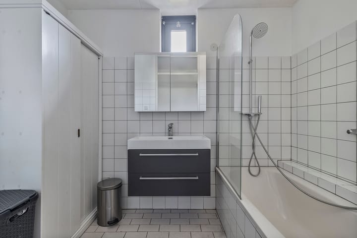 Foto 22 van Van Boetzelaerlaan 126